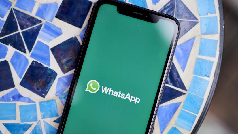 iOS Users gets whatsapp in-built dialer